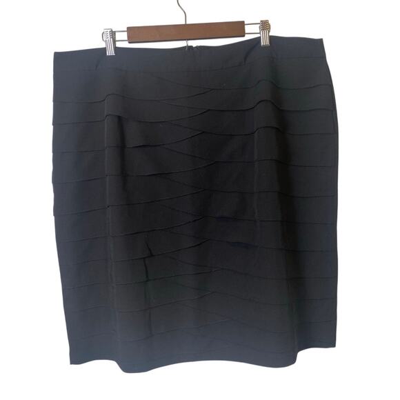 Larry Levine Black Layered Cross Ruffle A-line Mini Skirt Women's Size 22 - Picture 1 of 6